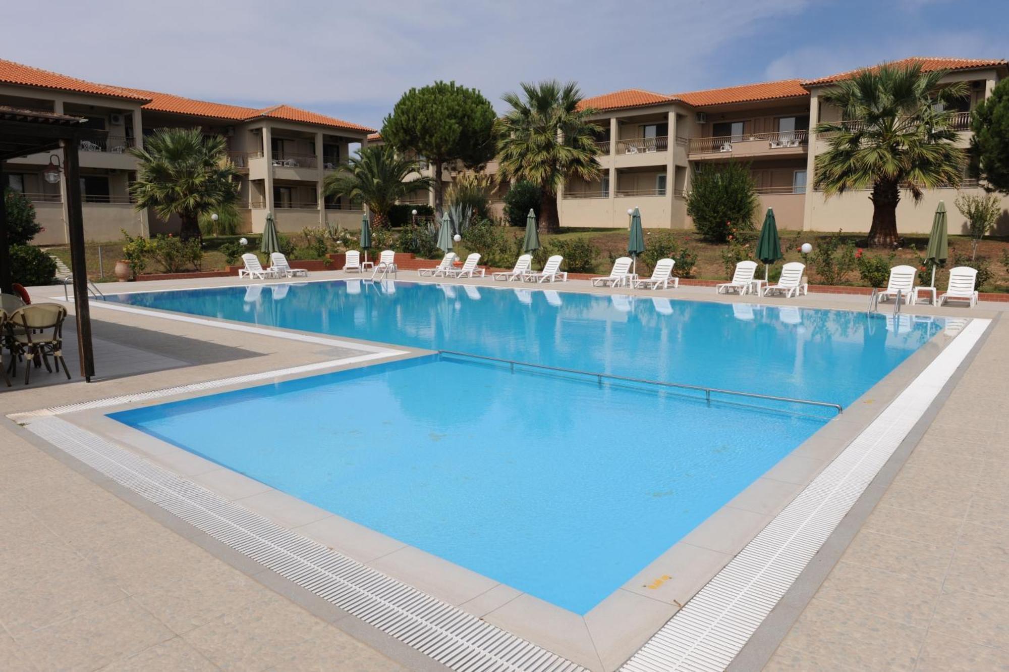 Kalyves Polygyrou Kalives Resort מראה חיצוני תמונה