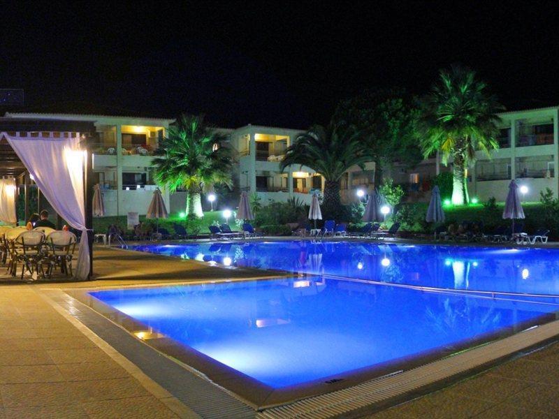 Kalyves Polygyrou Kalives Resort מראה חיצוני תמונה